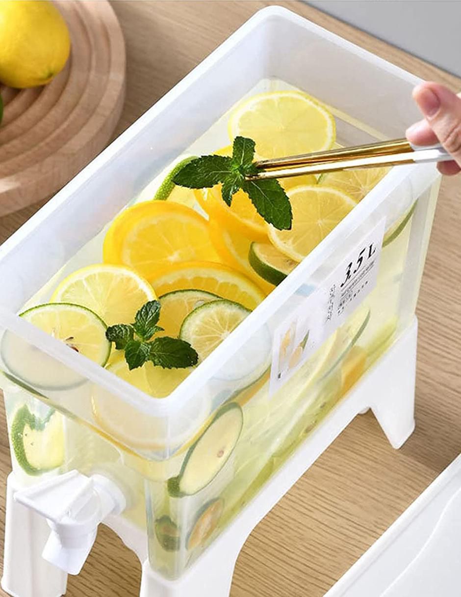 Dispensador de agua Aquila de plástico