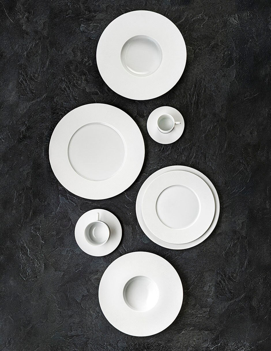 Plato base de porcelana 4