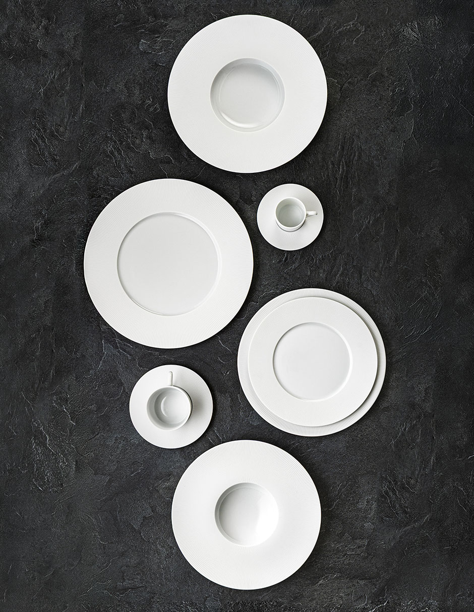 Plato para taza de porcelana 3