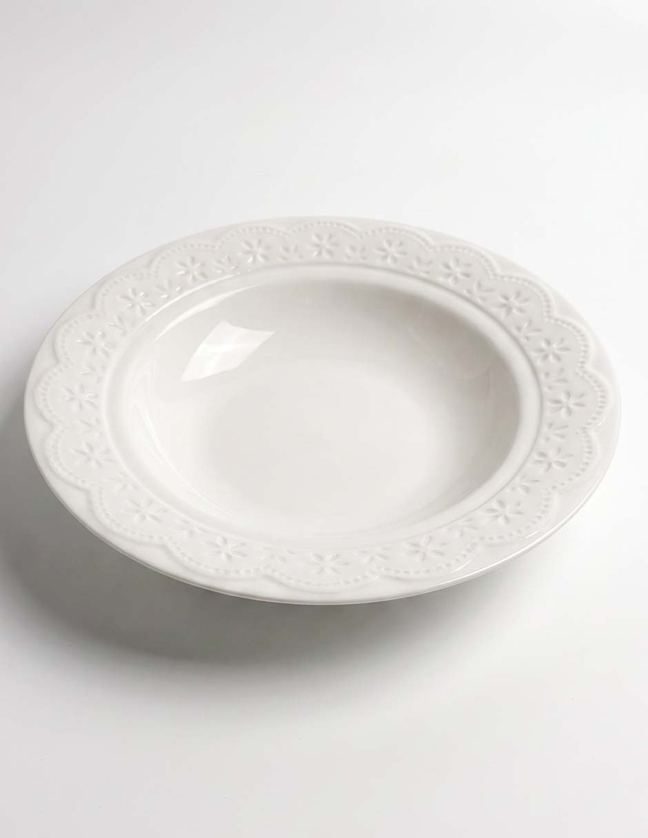 Plato Lacy de porcelana 4