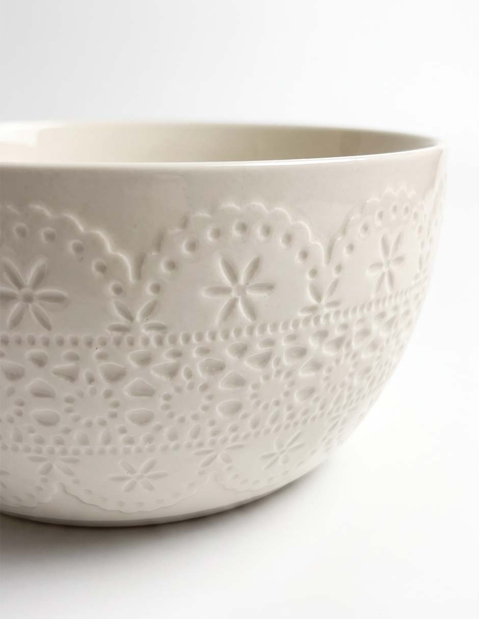 Ensaladera Lacy de porcelana 3